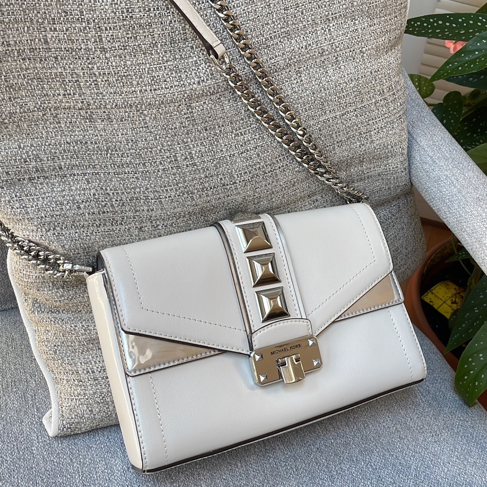 Like New Michael Kors bag